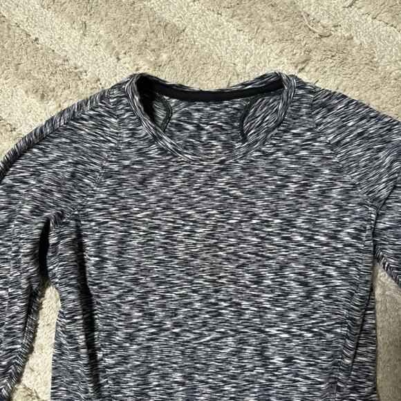 Lululemon Runderful Long Sleeve - Picture 5 of 9